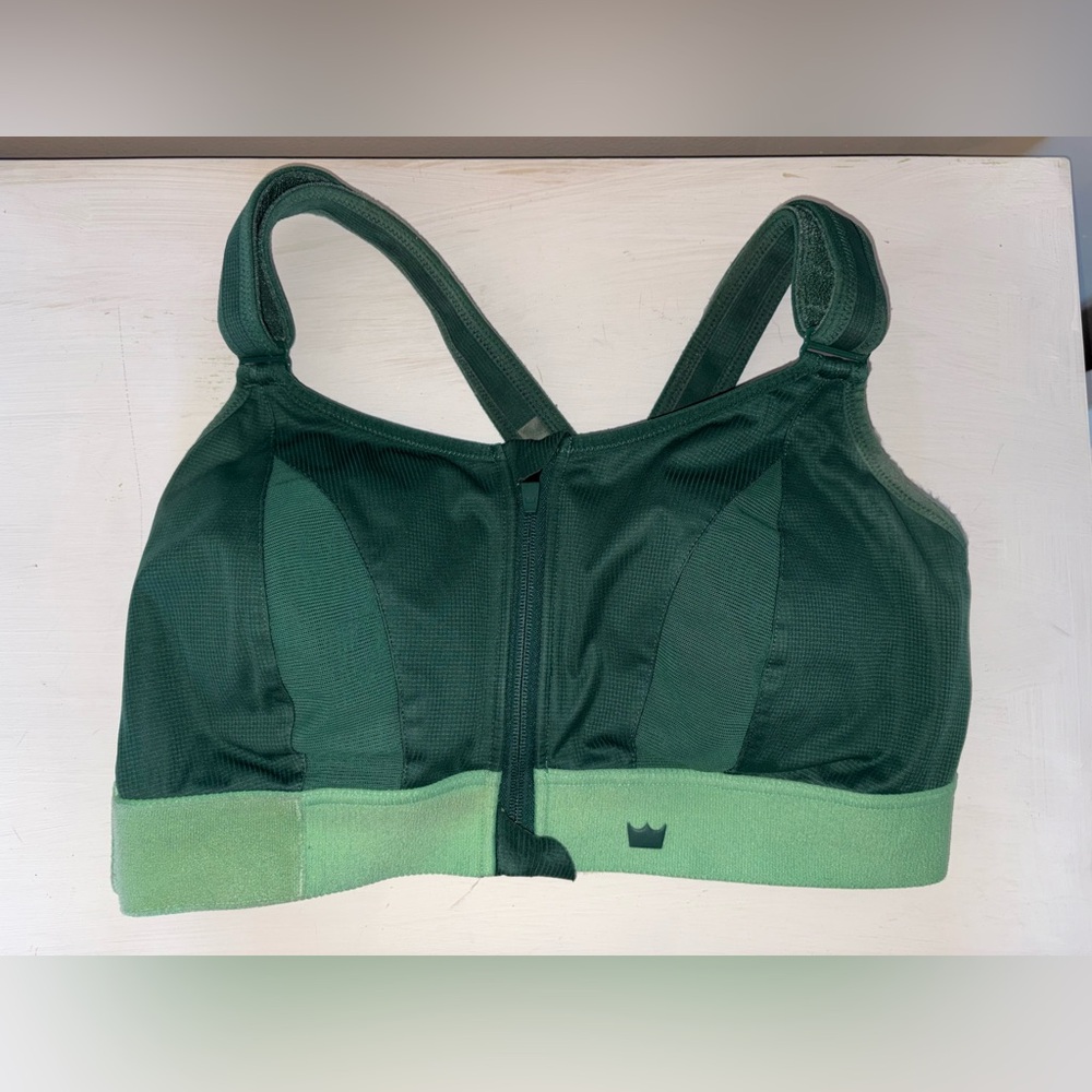 SHEFIT ultimate sports bra conquer green